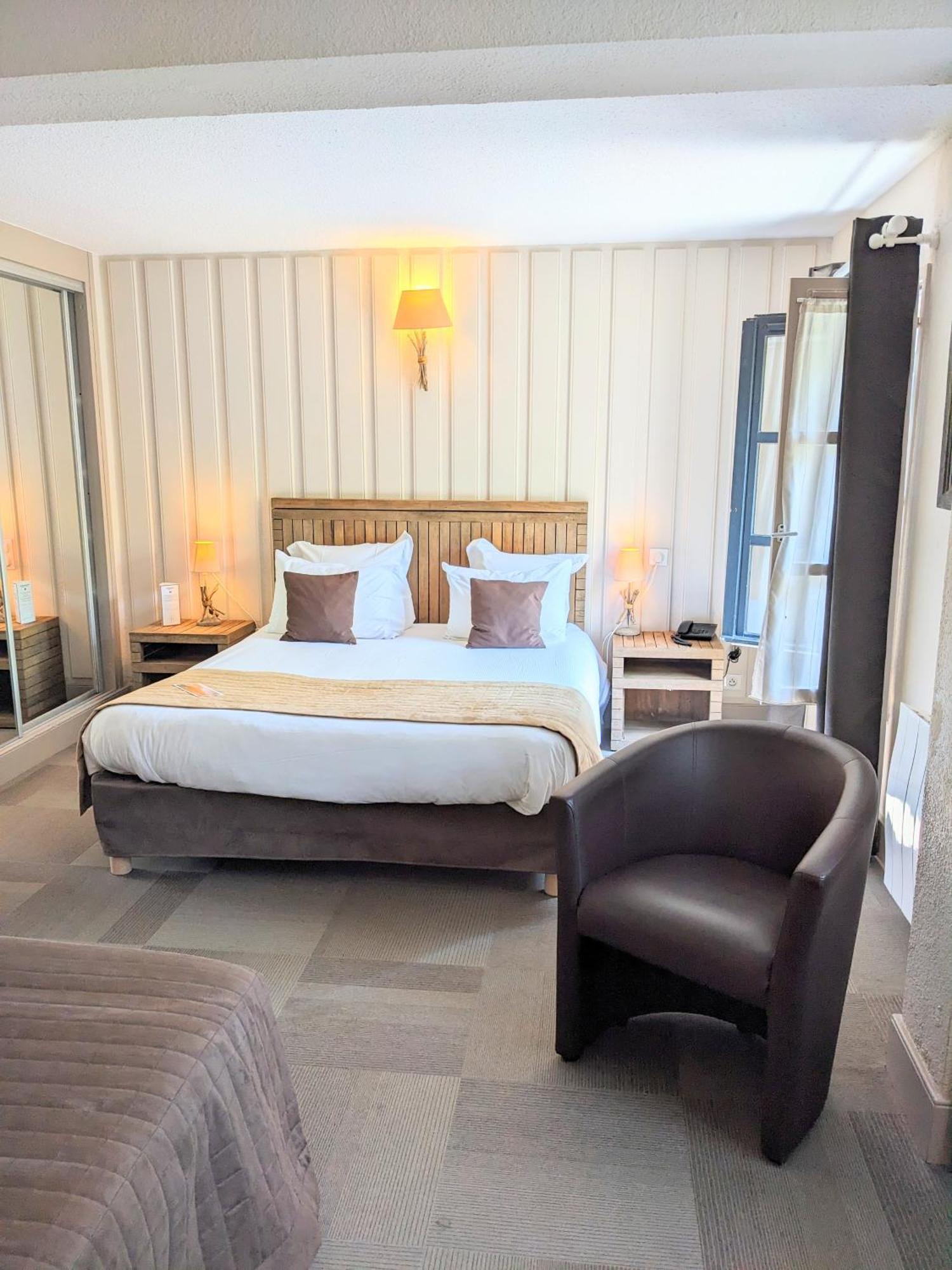 Le Cap Hornu Hotel แซ็งต์-วาเลรี-ซัวร์-ซอมม์ ภายนอก รูปภาพ